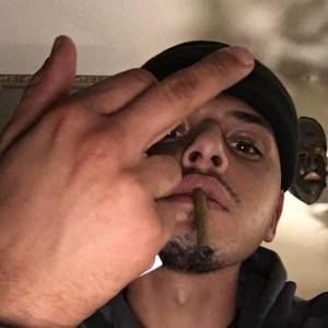 Meet your Posher, Zay